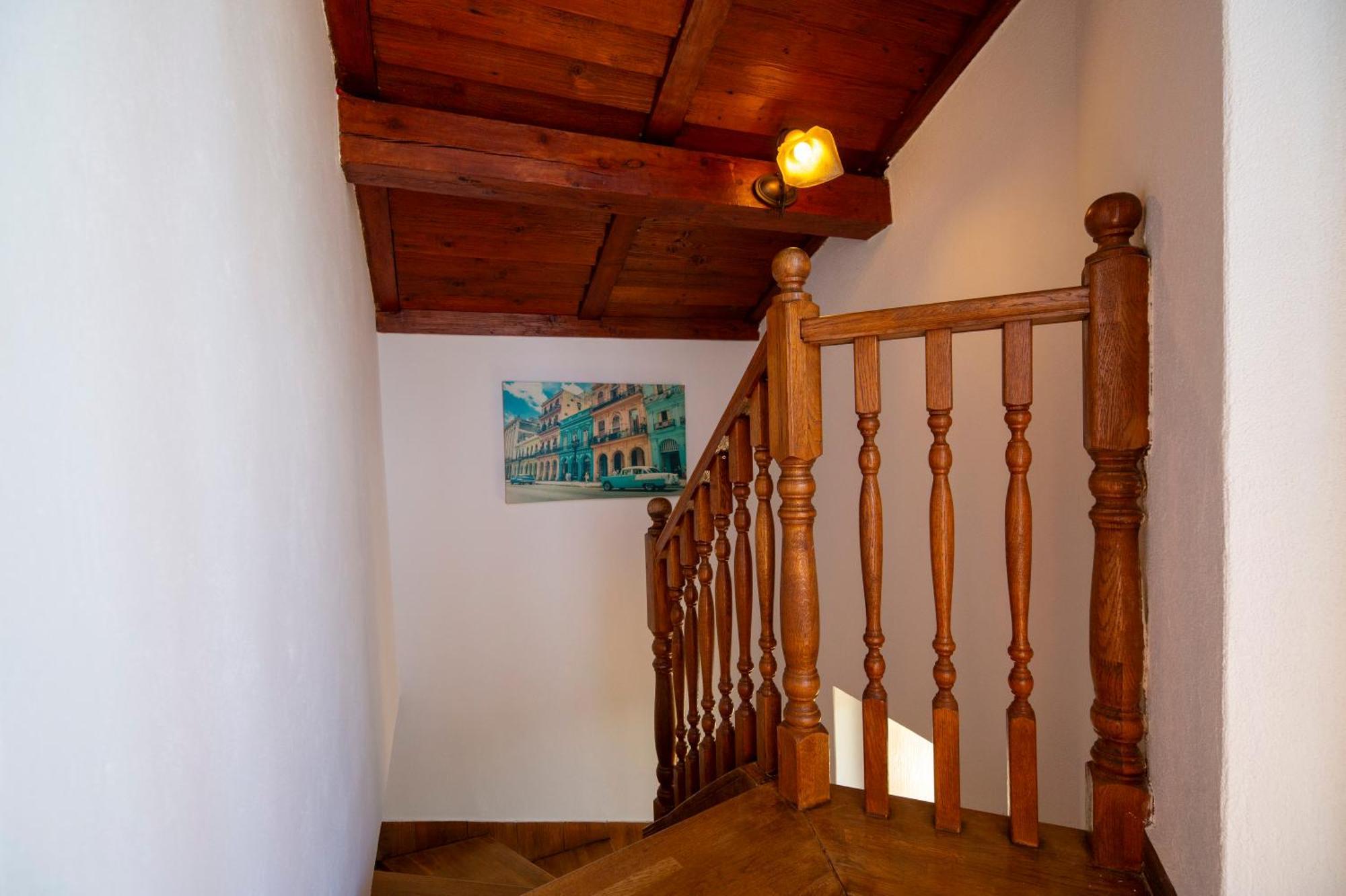 Apartman Viki Stinjan Pula Exterior foto